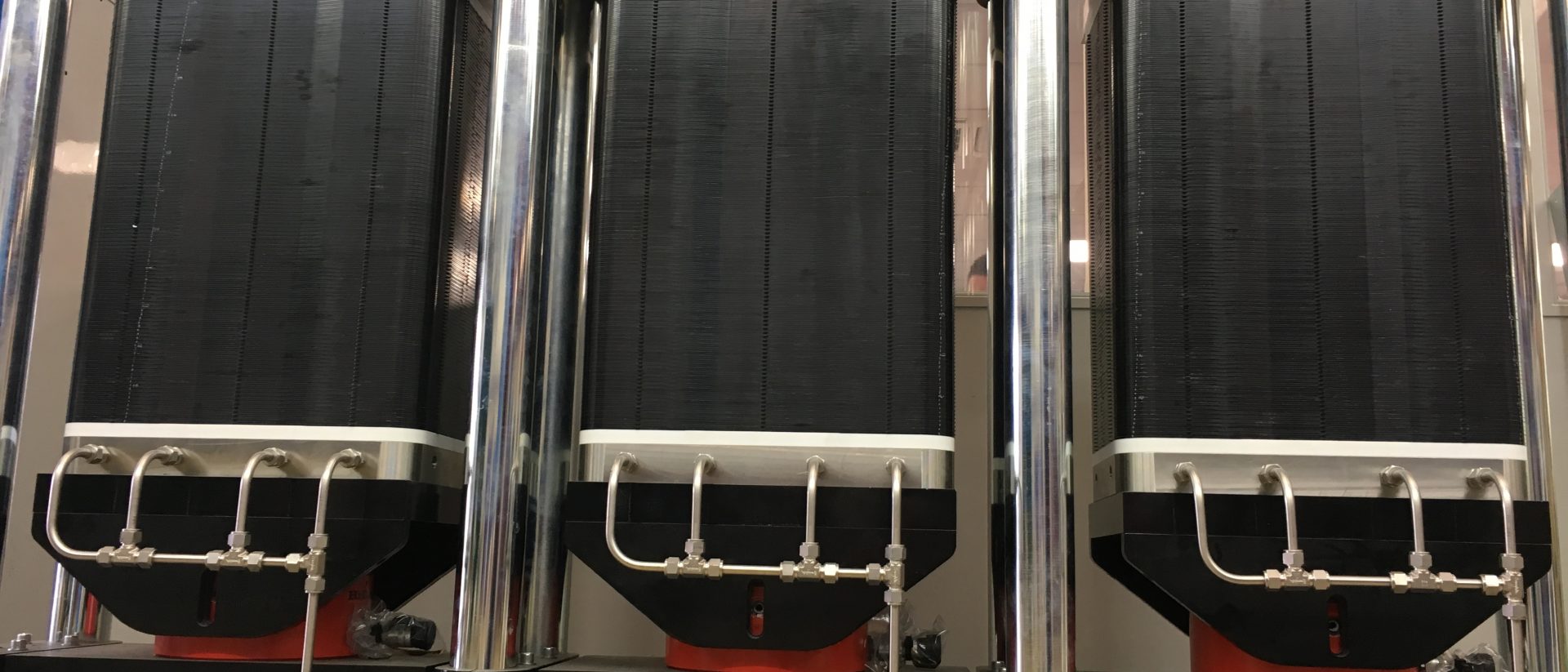 ITM_Power_electrolyser_stacks
